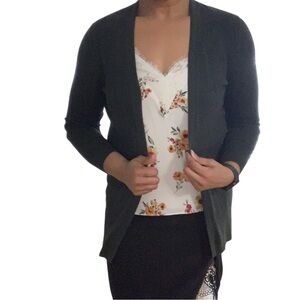 Gap open front cardigan sweater. Size M